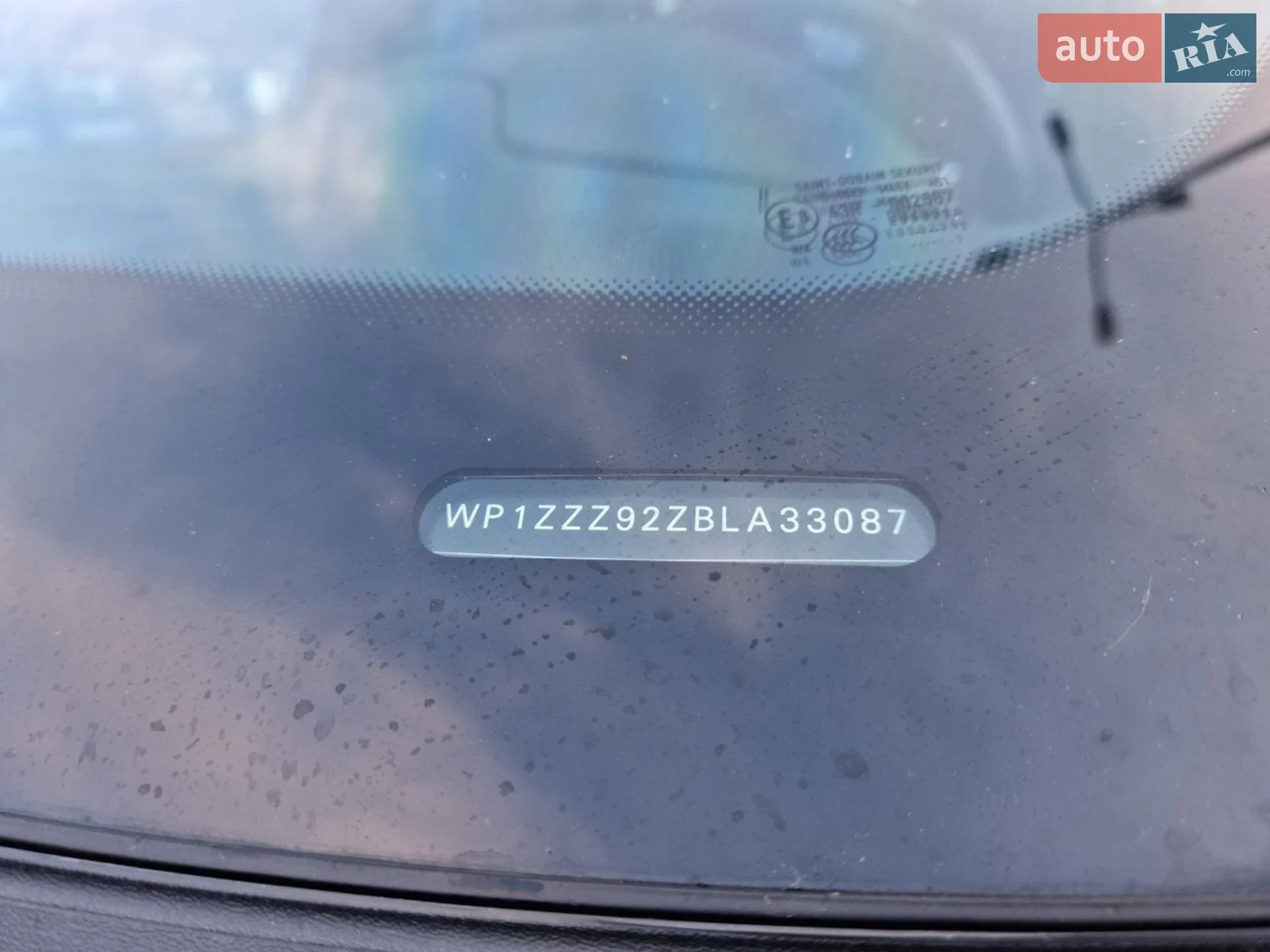 2011 Porsche Cayenne - мініатюра 17