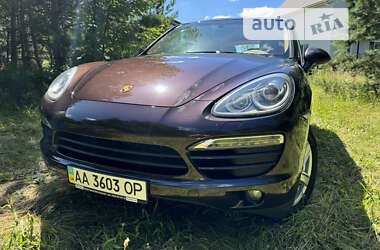 Позашляховик / Кросовер Porsche Cayenne 2013 в Києві