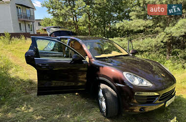 Внедорожник / Кроссовер Porsche Cayenne 2013 в Киеве