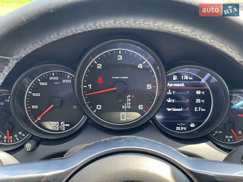 Позашляховик / Кросовер Porsche Cayenne 2016 в Харкові фото 14 Позашляховик / Кросовер Porsche Cayenne 2016 в Харкові