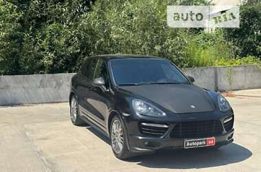 Позашляховик / Кросовер Porsche Cayenne 2012 в Києві