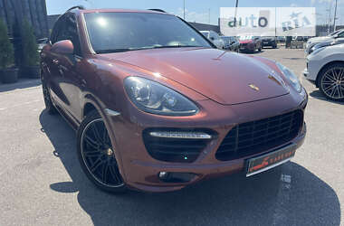 Позашляховик / Кросовер Porsche Cayenne 2012 в Києві