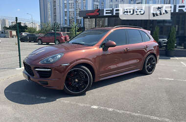 Позашляховик / Кросовер Porsche Cayenne 2012 в Києві