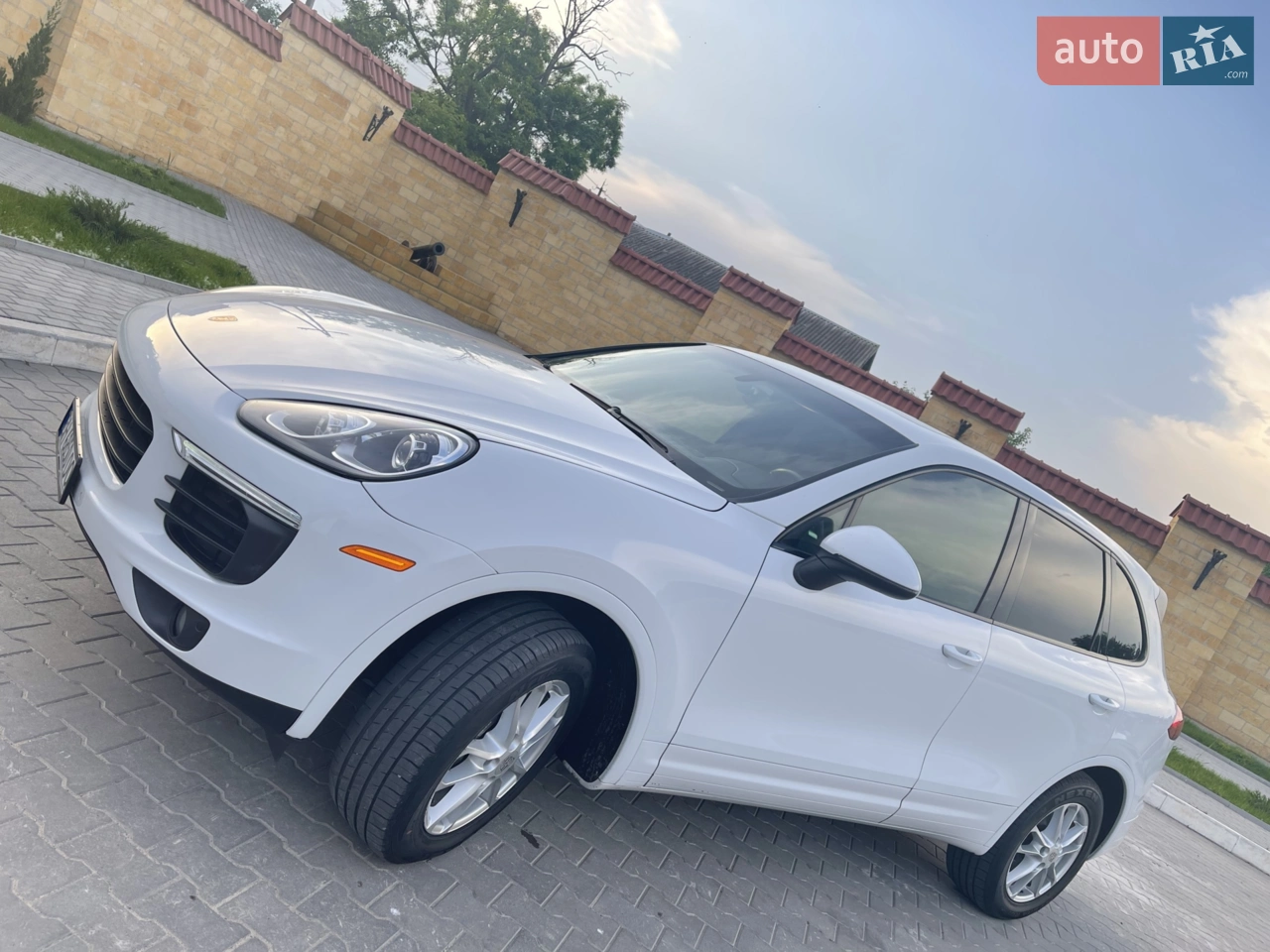 2017 Porsche Cayenne - мініатюра 43