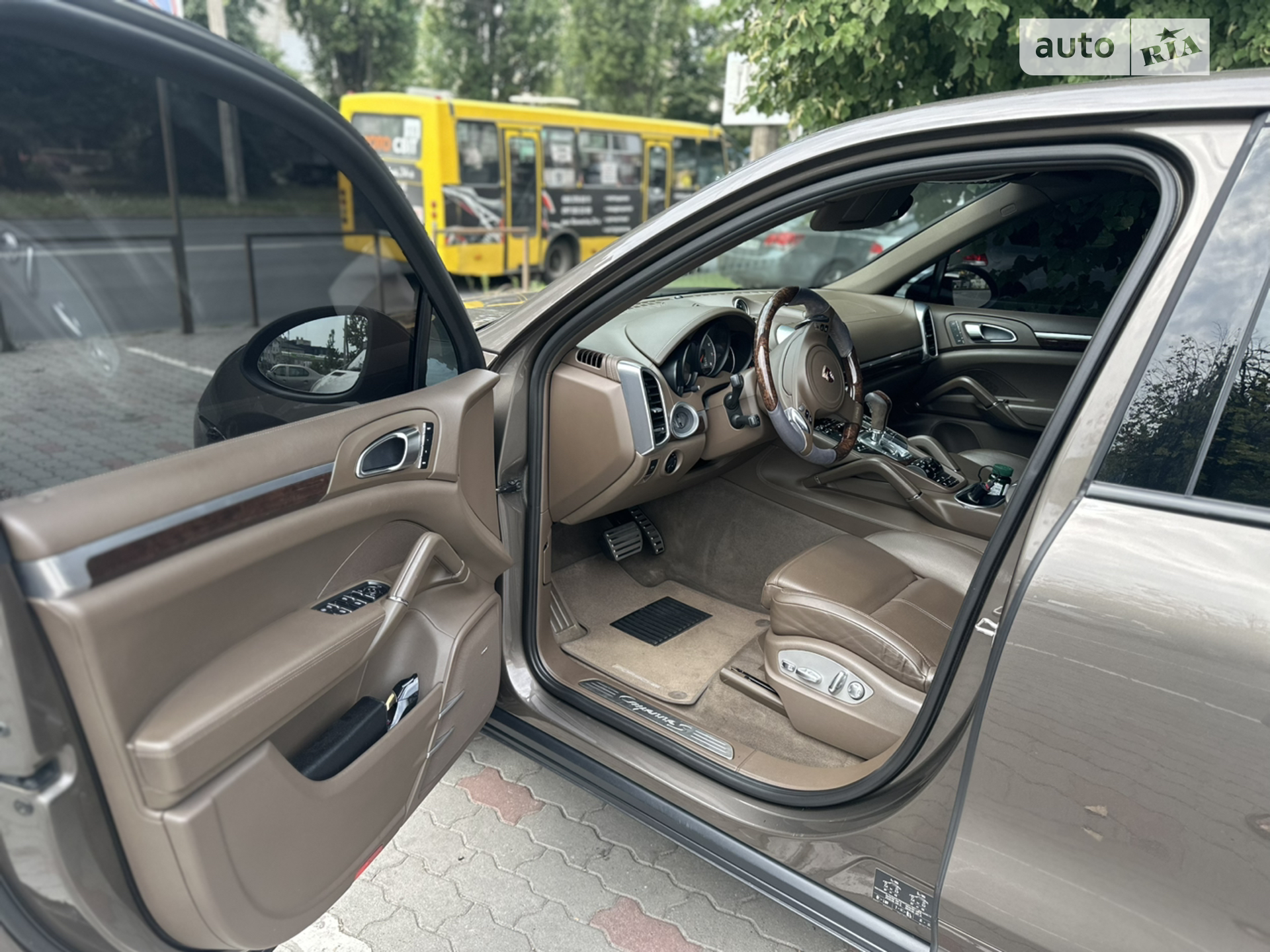 2012 Porsche Cayenne - мініатюра 10