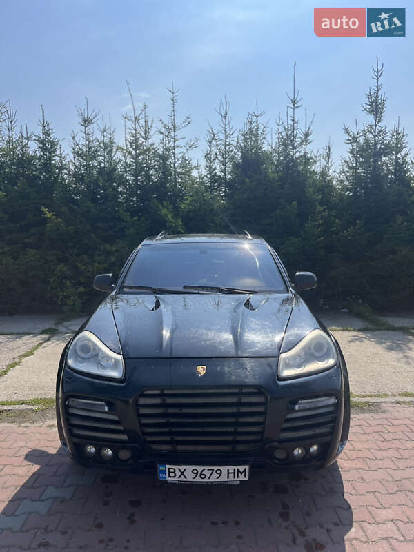 Внедорожник / Кроссовер Porsche Cayenne 2004 в Шепетовке