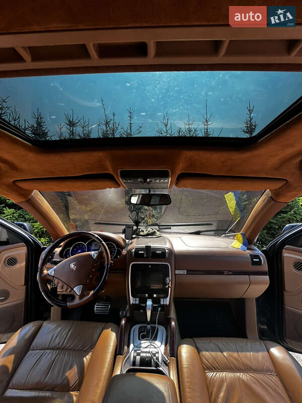 Внедорожник / Кроссовер Porsche Cayenne 2004 в Шепетовке