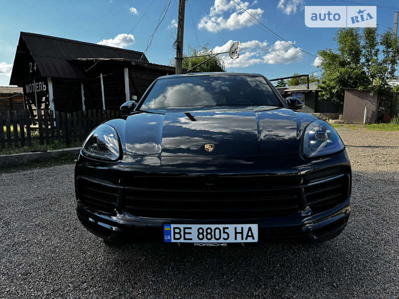 Позашляховик / Кросовер Porsche Cayenne 2019 в Первомайську