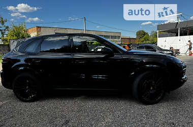 Внедорожник / Кроссовер Porsche Cayenne 2019 в Первомайске