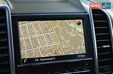 Внедорожник / Кроссовер Porsche Cayenne 2013 в 