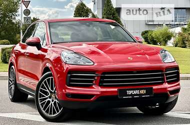 Позашляховик / Кросовер Porsche Cayenne 2022 в Києві