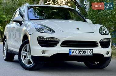 Позашляховик / Кросовер Porsche Cayenne 2011 в 