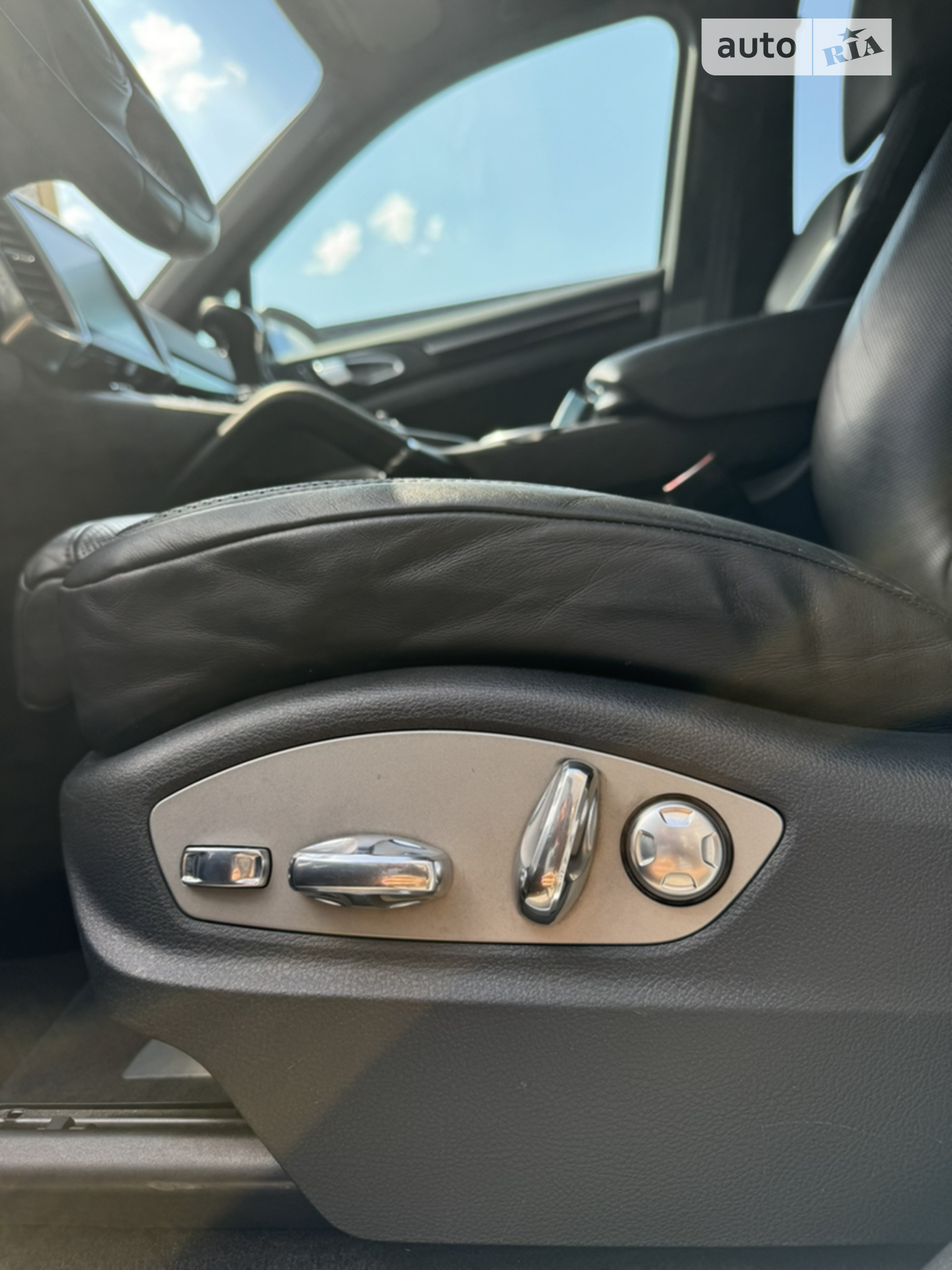 2013 Porsche Cayenne - мініатюра 12