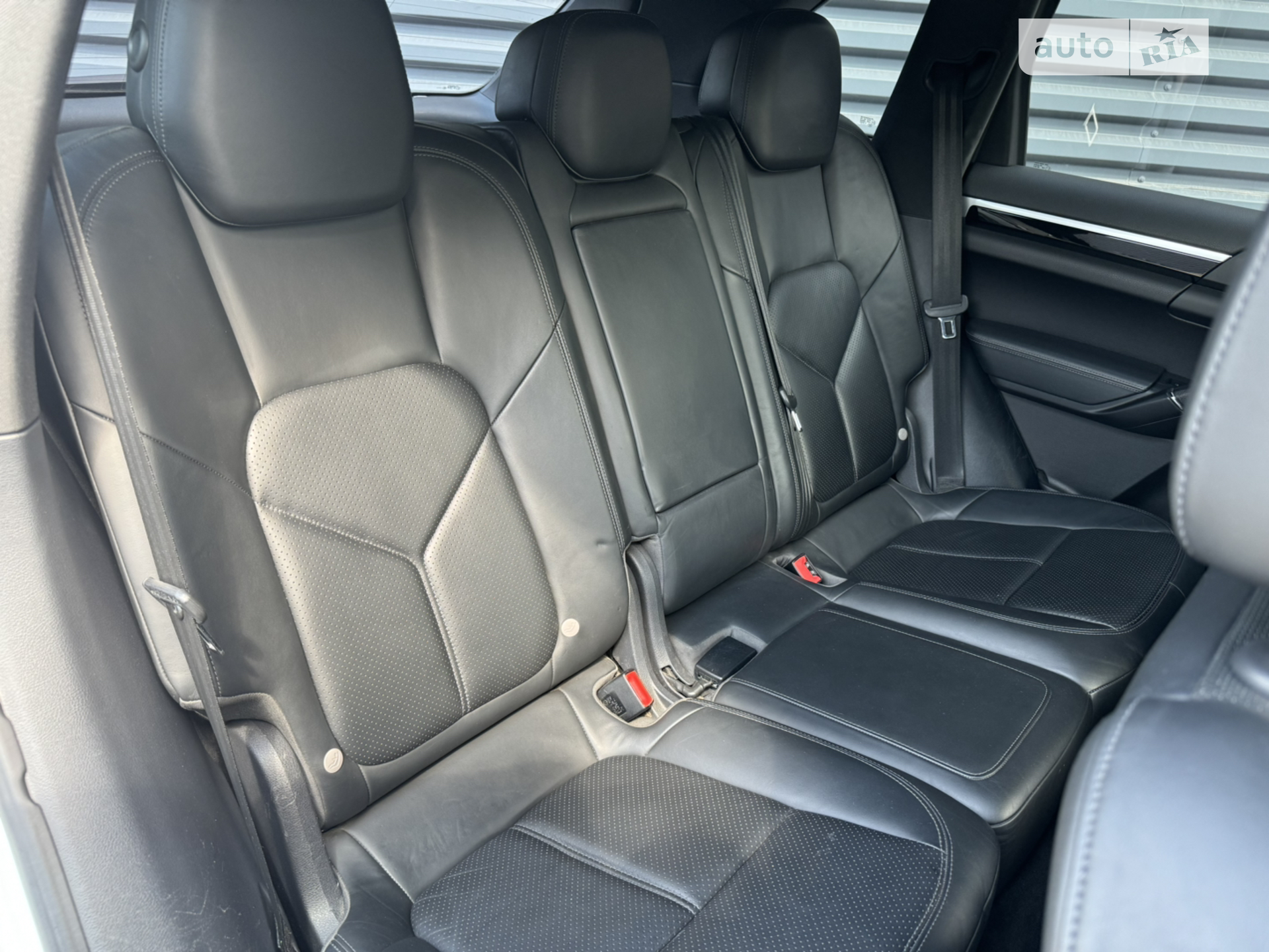 2013 Porsche Cayenne - мініатюра 9