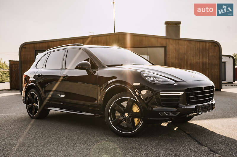 Porsche Cayenne 2015