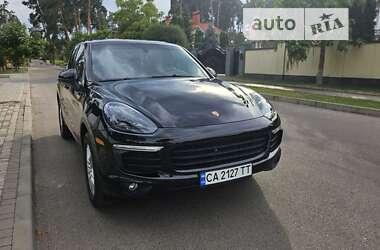 Внедорожник / Кроссовер Porsche Cayenne 2017 в Черкассах