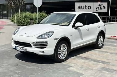 Внедорожник / Кроссовер Porsche Cayenne 2013 в Киеве