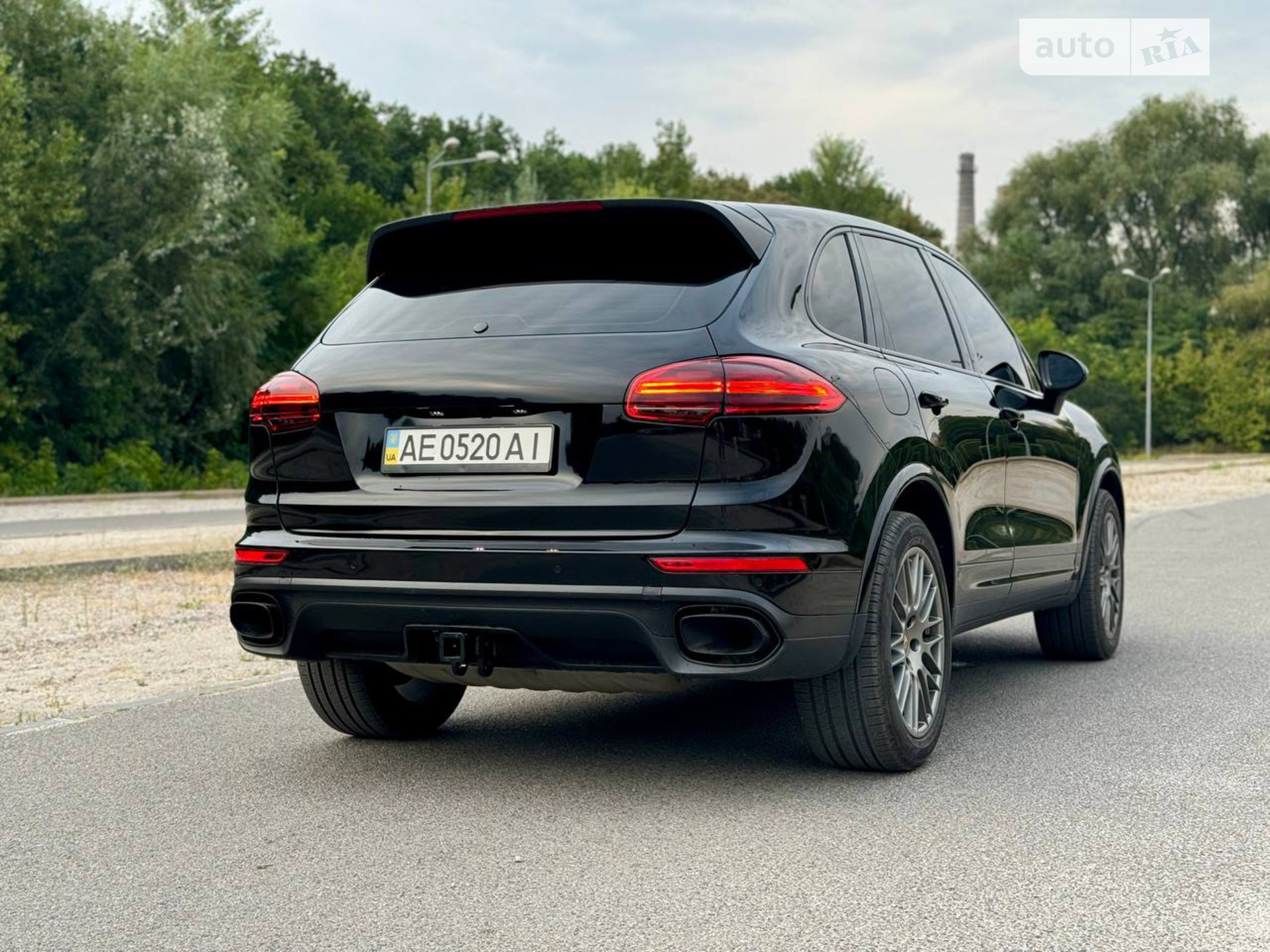 2016 Porsche Cayenne - мініатюра 5