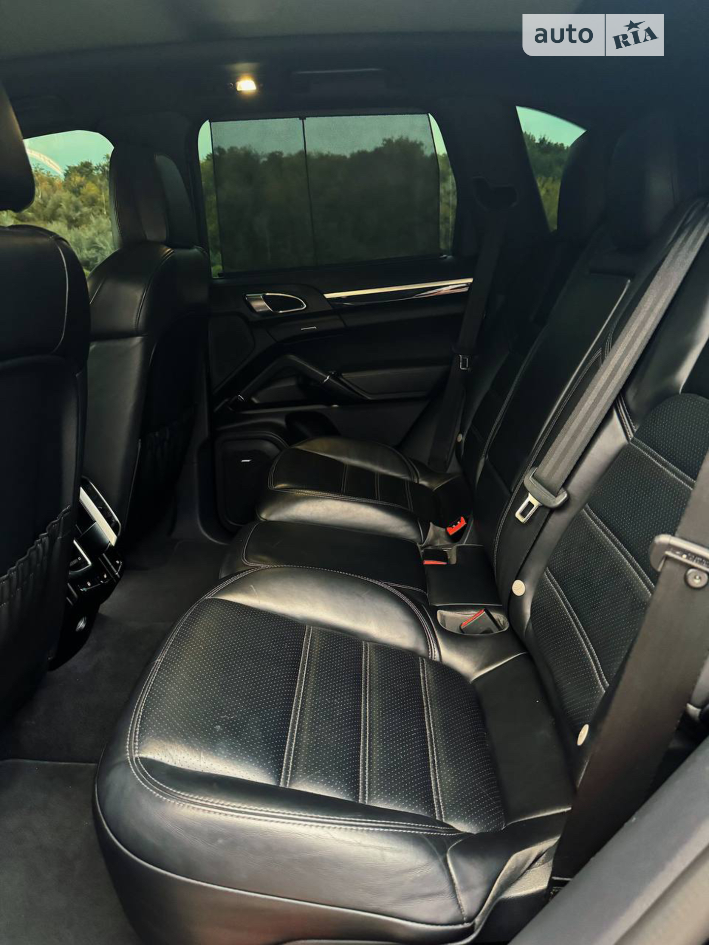 2016 Porsche Cayenne - мініатюра 40