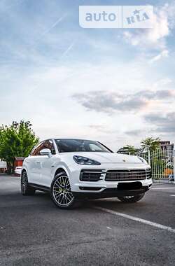 Позашляховик / Кросовер Porsche Cayenne 2020 в Одесі