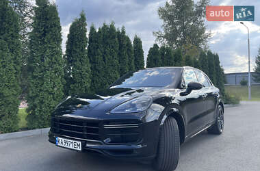 Внедорожник / Кроссовер Porsche Cayenne 2021 в 