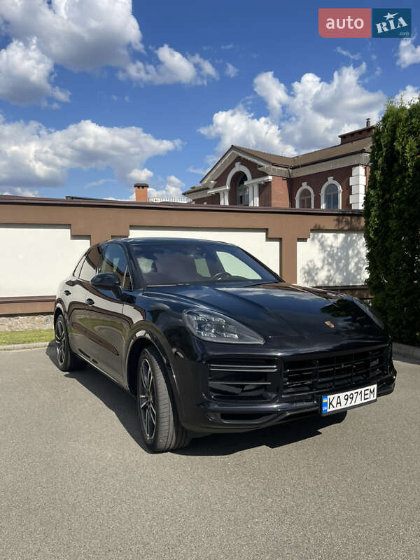 Позашляховик / Кросовер Porsche Cayenne 2021 в Києві