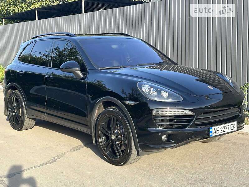 Внедорожник / Кроссовер Porsche Cayenne 2013 в Днепре