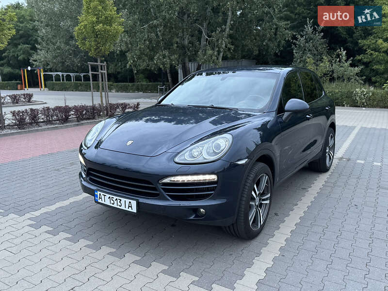 Позашляховик / Кросовер Porsche Cayenne 2011 в Калуші