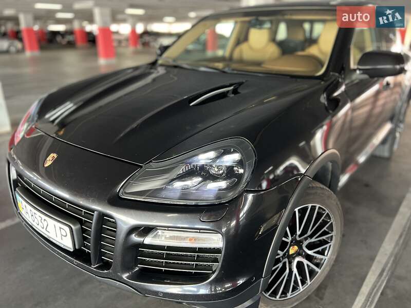 Позашляховик / Кросовер Porsche Cayenne 2008 в Львові