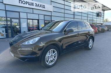 Позашляховик / Кросовер Porsche Cayenne 2011 в Києві