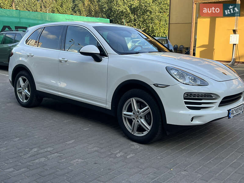 Внедорожник / Кроссовер Porsche Cayenne 2012 в Луцке фото 2 Внедорожник / Кроссовер Porsche Cayenne 2012 в Луцке