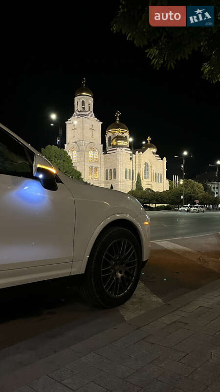 Позашляховик / Кросовер Porsche Cayenne 2017 в Одесі