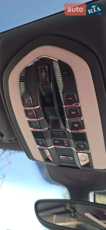 Внедорожник / Кроссовер Porsche Cayenne 2015 в Черновцах фото 44 Внедорожник / Кроссовер Porsche Cayenne 2015 в Черновцах