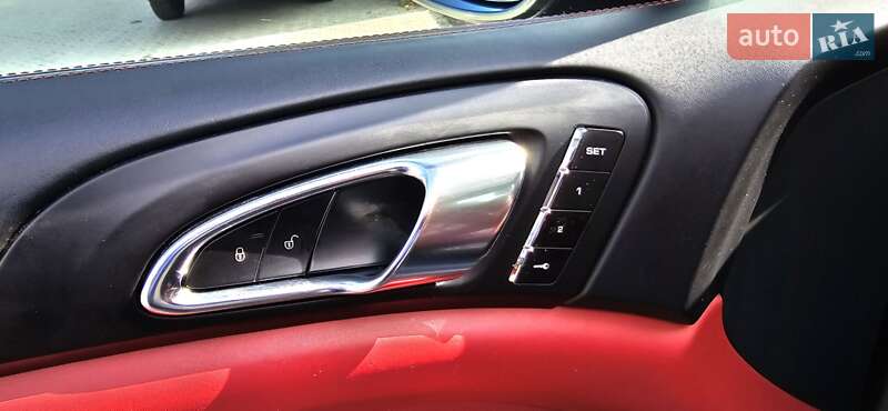 Внедорожник / Кроссовер Porsche Cayenne 2015 в Черновцах фото 66 Внедорожник / Кроссовер Porsche Cayenne 2015 в Черновцах