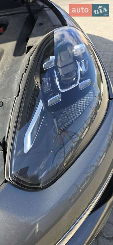 Внедорожник / Кроссовер Porsche Cayenne 2015 в Черновцах фото 77 Внедорожник / Кроссовер Porsche Cayenne 2015 в Черновцах