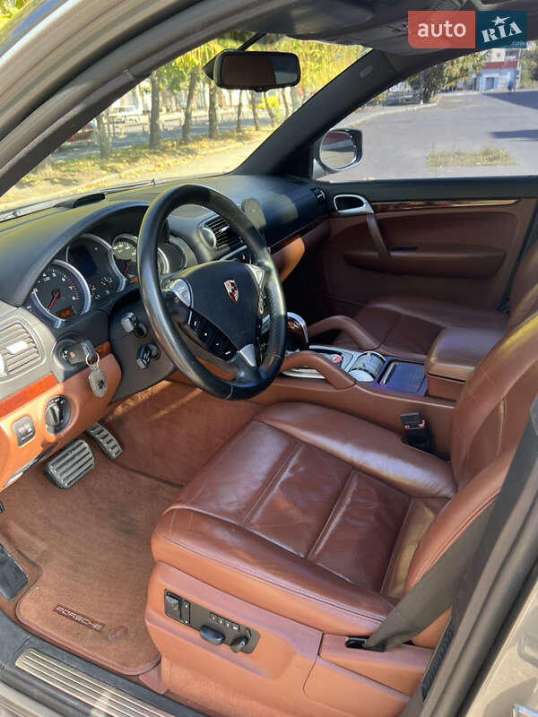 Позашляховик / Кросовер Porsche Cayenne 2008 в Херсоні
