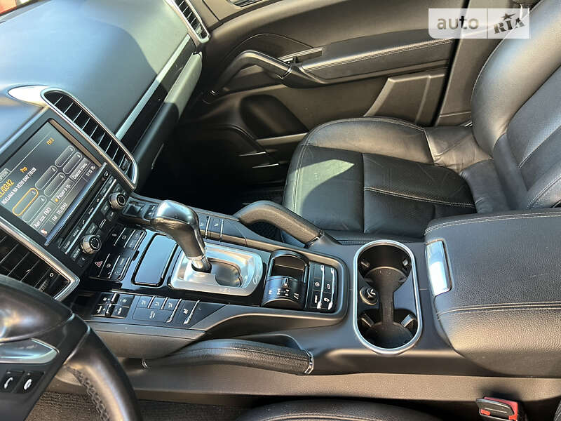 Позашляховик / Кросовер Porsche Cayenne 2011 в Івано-Франківську фото 23 Позашляховик / Кросовер Porsche Cayenne 2011 в Івано-Франківську