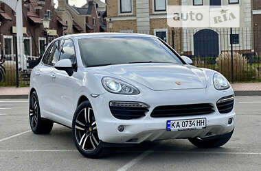 Позашляховик / Кросовер Porsche Cayenne 2012 в Дніпрі