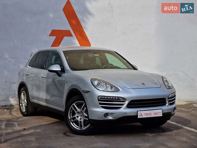 Позашляховик / Кросовер Porsche Cayenne 2012 в Одесі