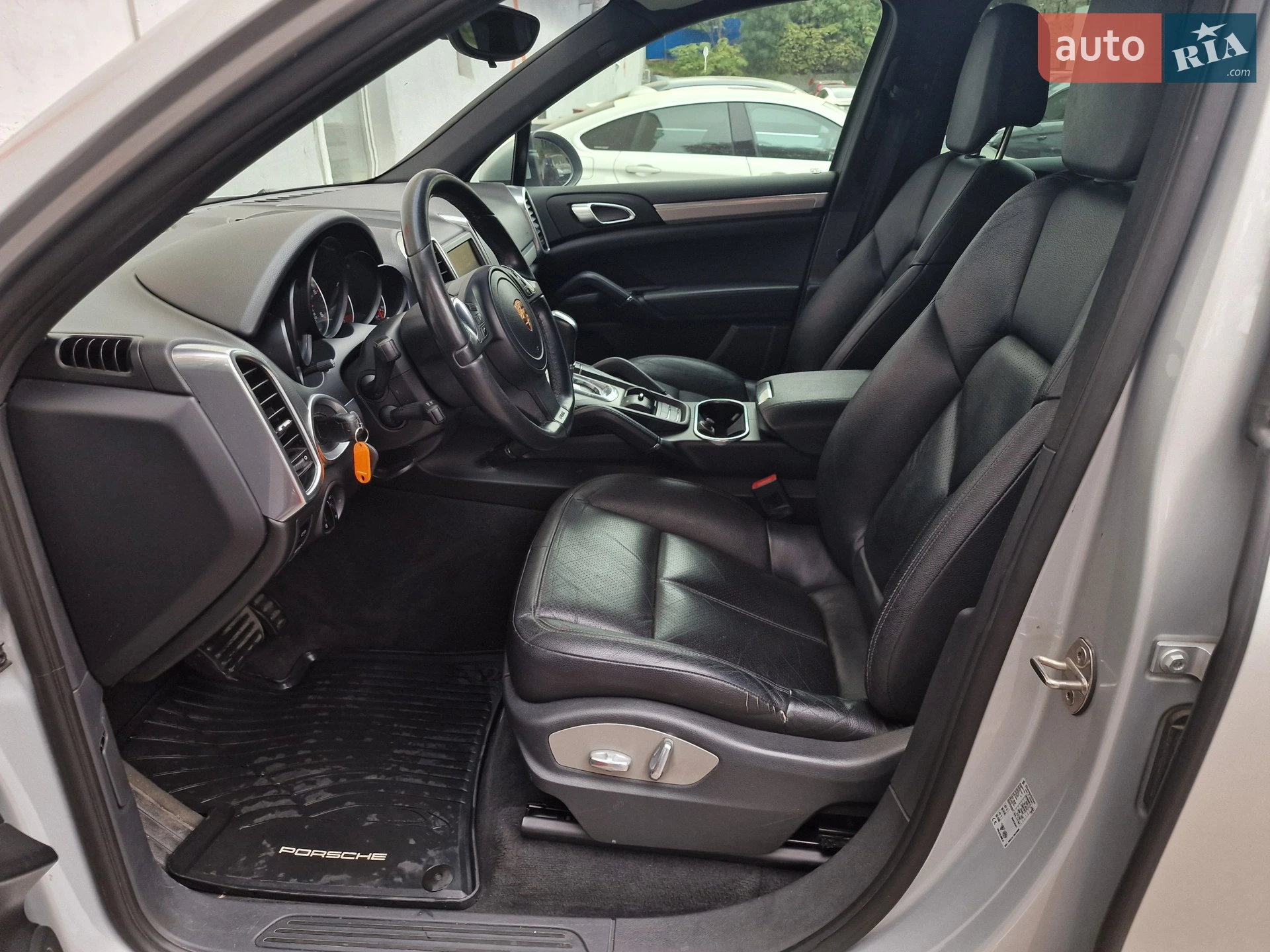 2012 Porsche Cayenne - мініатюра 32
