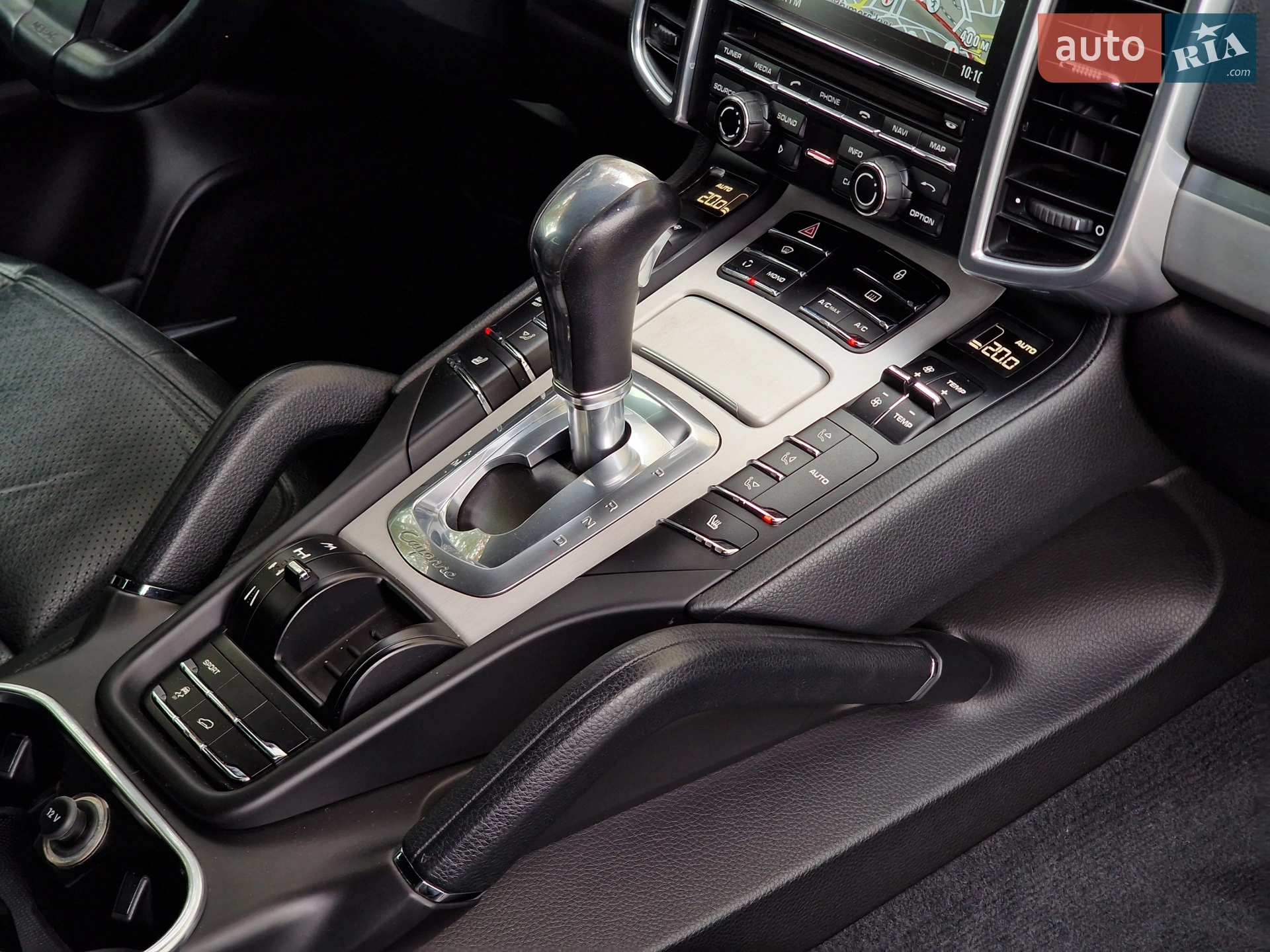 2012 Porsche Cayenne - мініатюра 39