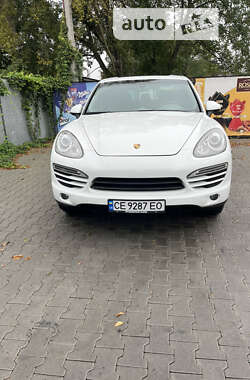 Внедорожник / Кроссовер Porsche Cayenne 2012 в Черновцах