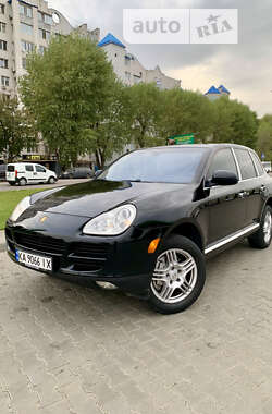 Позашляховик / Кросовер Porsche Cayenne 2004 в Києві