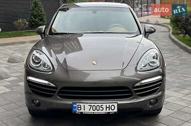 Позашляховик / Кросовер Porsche Cayenne 2012 в Києві