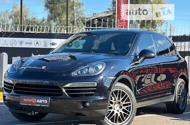 Позашляховик / Кросовер Porsche Cayenne 2013 в Києві