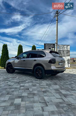 Позашляховик / Кросовер Porsche Cayenne 2007 в 