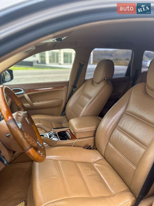Позашляховик / Кросовер Porsche Cayenne 2007 в Тячеві