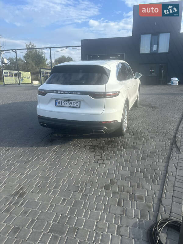 Позашляховик / Кросовер Porsche Cayenne 2019 в Фастові