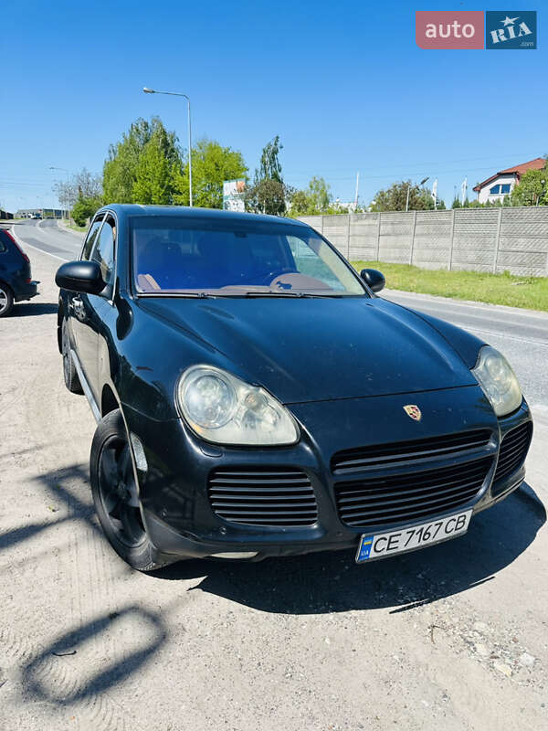 Внедорожник / Кроссовер Porsche Cayenne 2004 в Черновцах