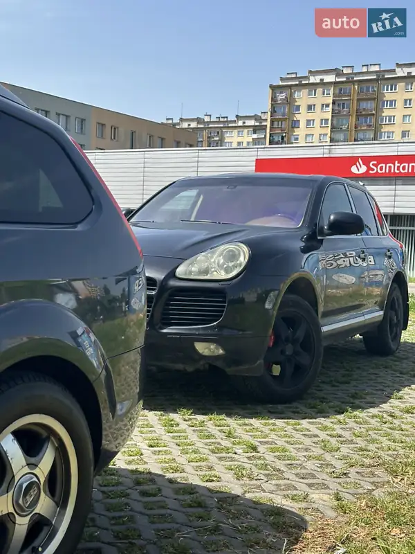 Porsche Cayenne 2004
